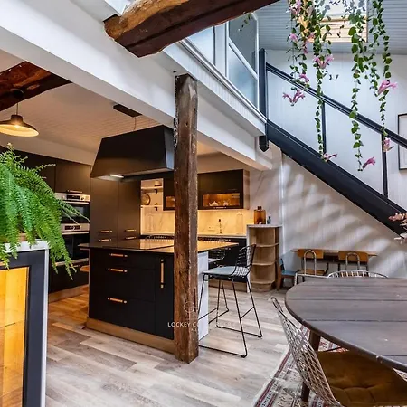 Duplex D'exception Et Charme Au Centre Historique * La Rochelle (Charente-Maritime)